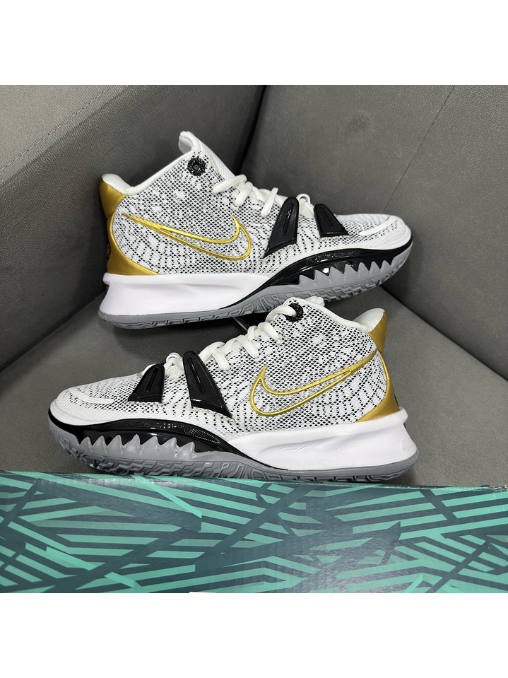 Nike Kyrie Irving 7 EP Rings 1