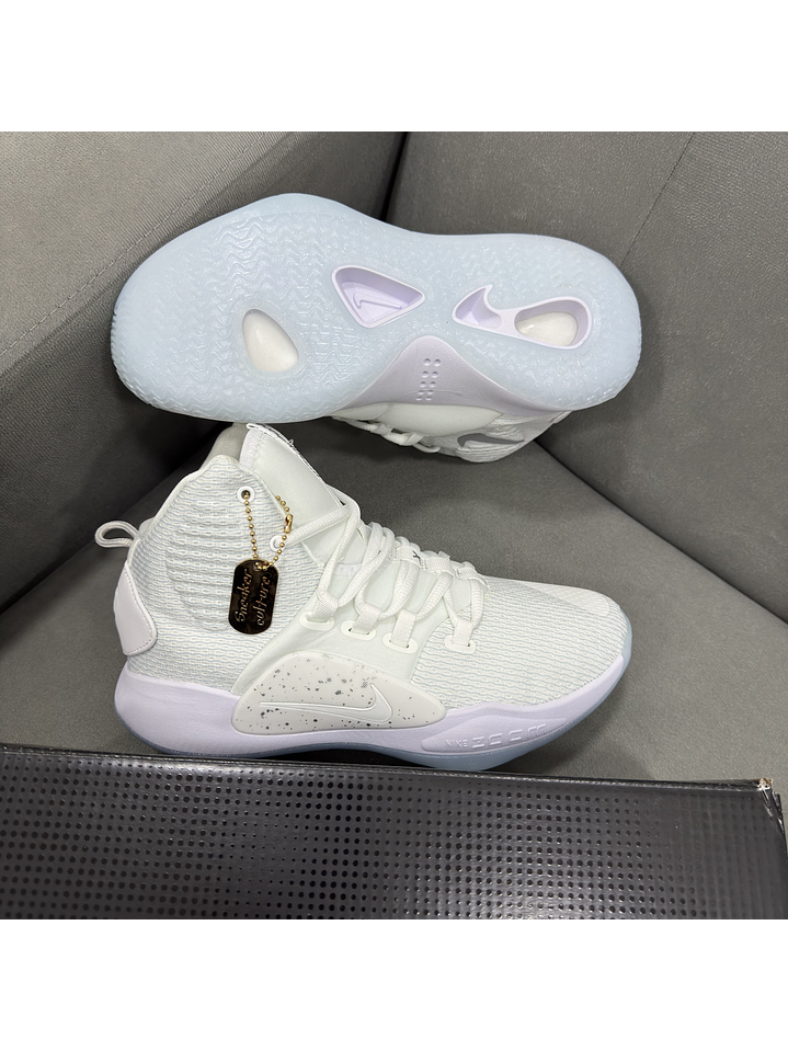 Nike Hyperdunk 2018 White  2