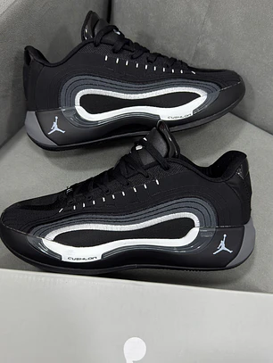 Jordan Luka 4 Black 