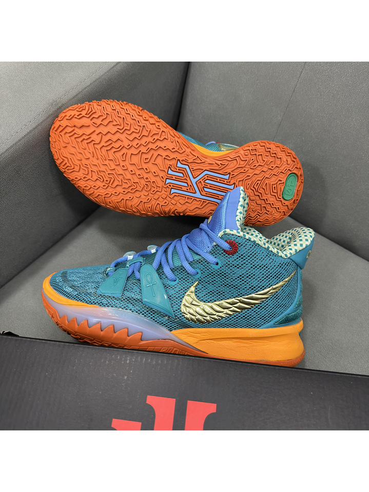 Nike Kyrie Irving 7 Concepts 3