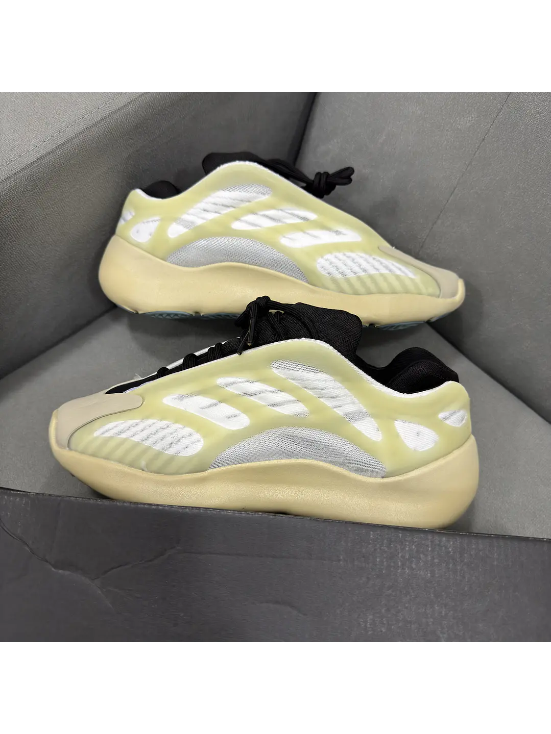 Adidas Yeezy V3 Azael 2