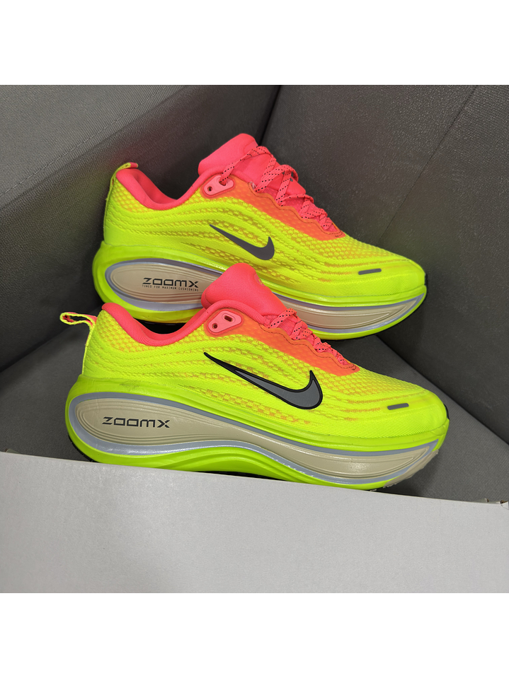 Nike Zoom Vomero Plus Green Neón  1