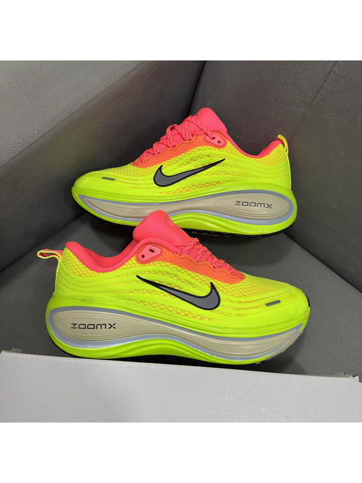 Nike Zoom Vomero Plus Green Neón  2