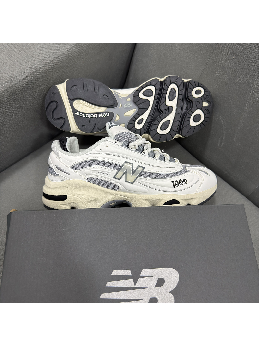 New Balance 1000 Sea Salt  4