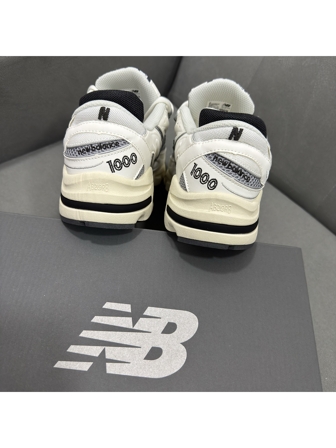 New Balance 1000 Sea Salt  5