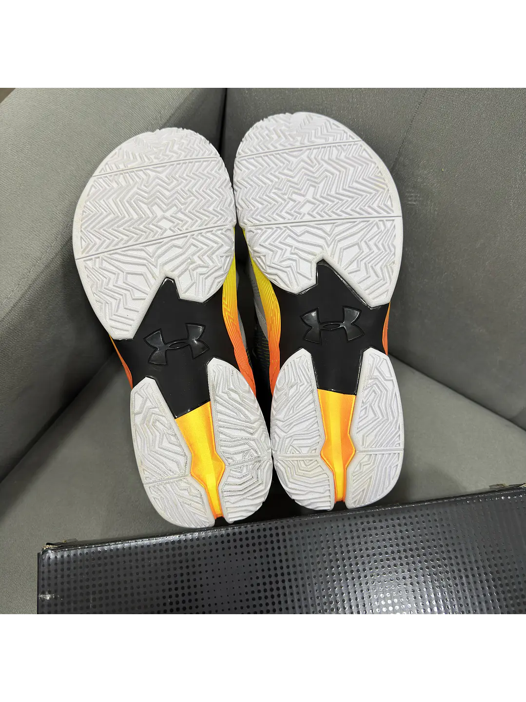 Under Armour Curry 2 Iron  3