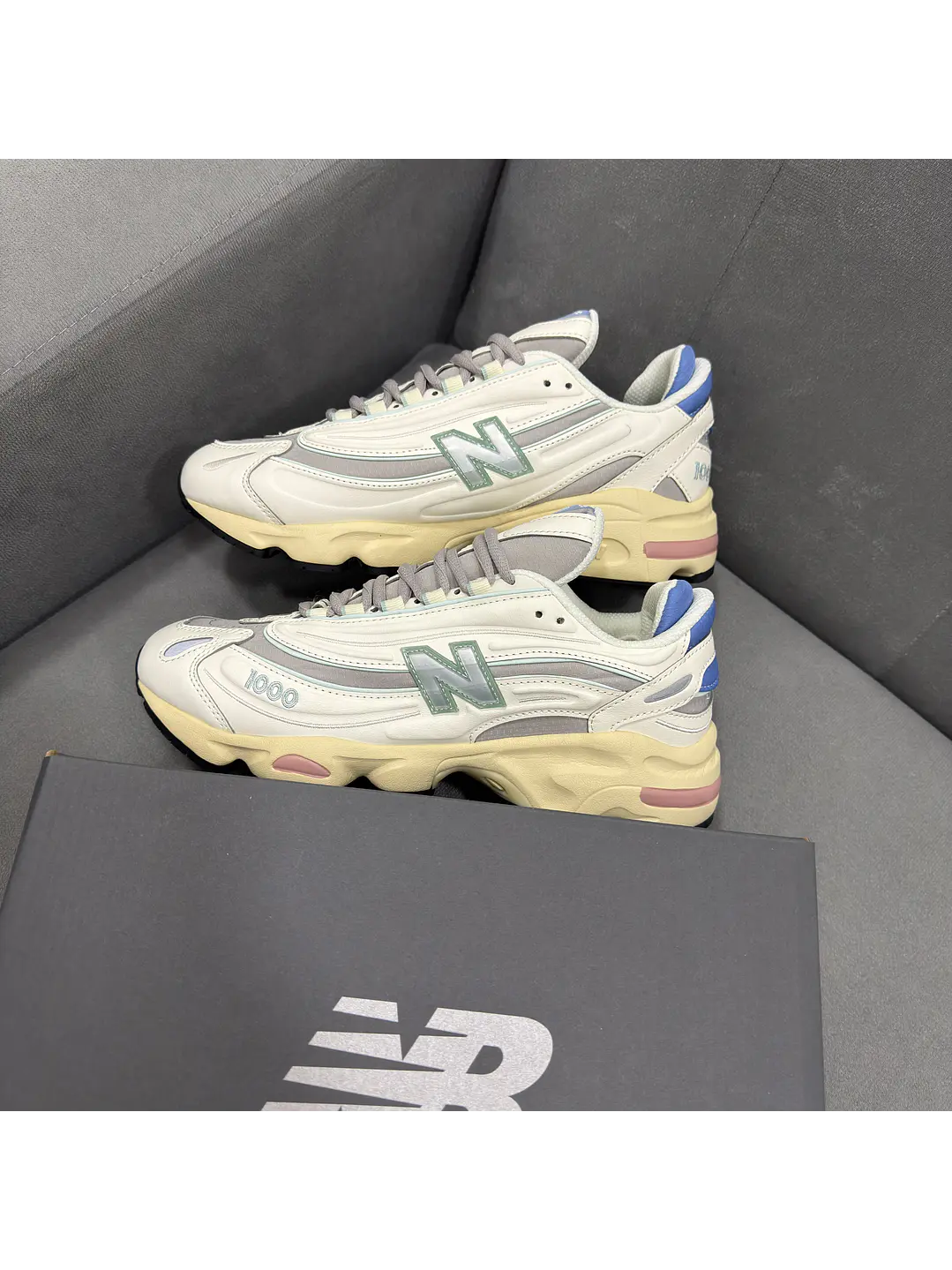 New Balance 1000 Moonrock  2