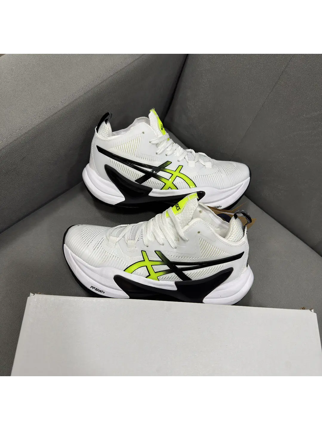 Asics Metarise 2 White Black  2