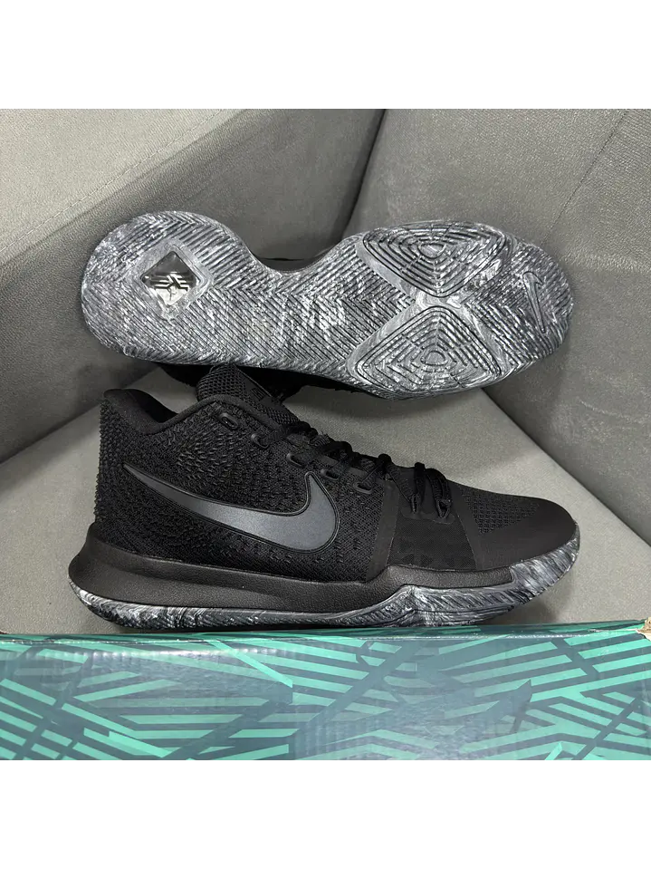 Nike Kyrie Irving 3 Total Black  2