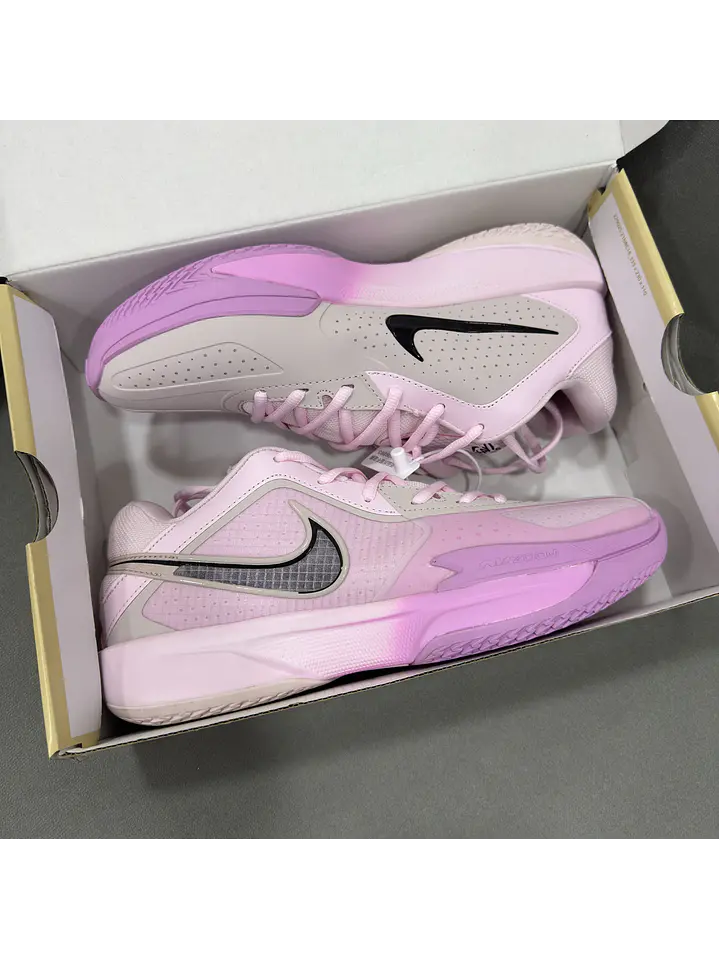 Nike GT Cross Pink 1
