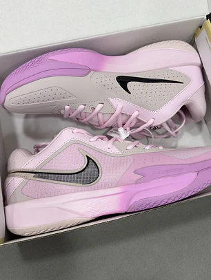 Nike GT Cross Pink