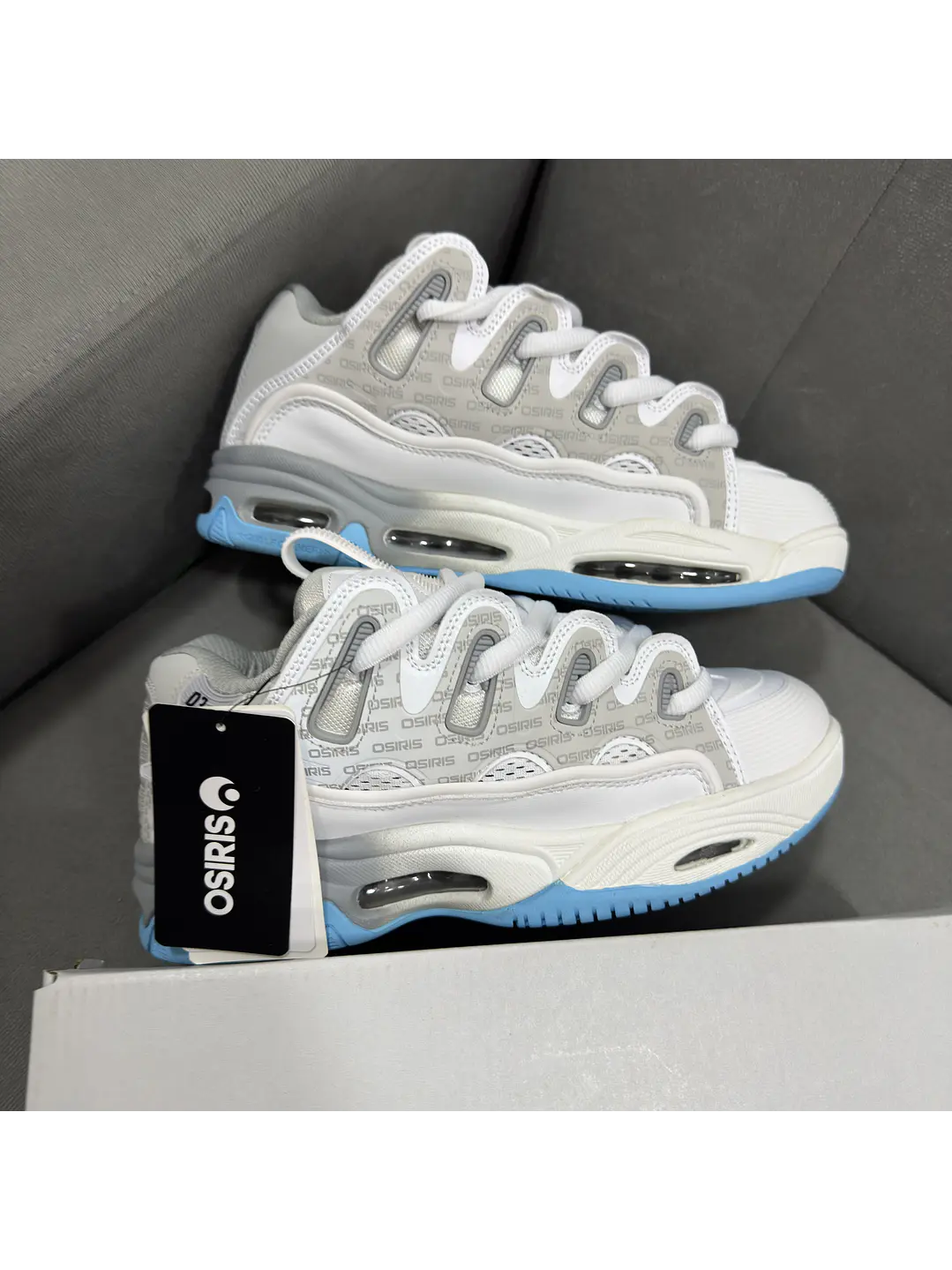 Osiris D3 2001 White Blue  1