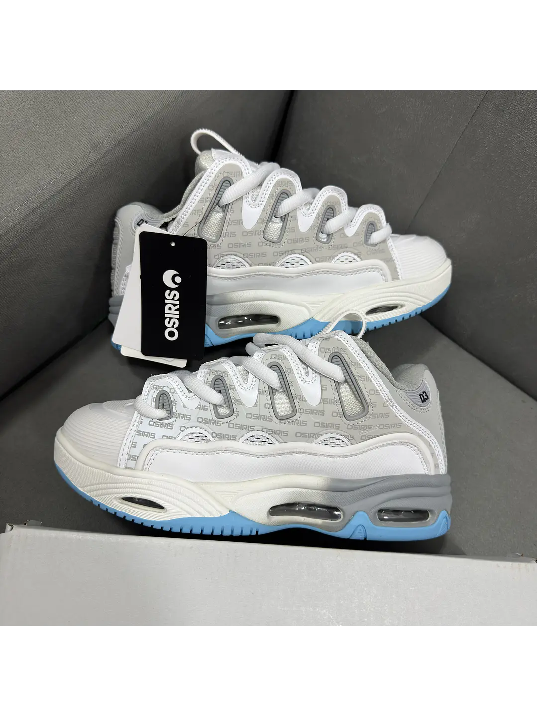 Osiris D3 2001 White Blue  4