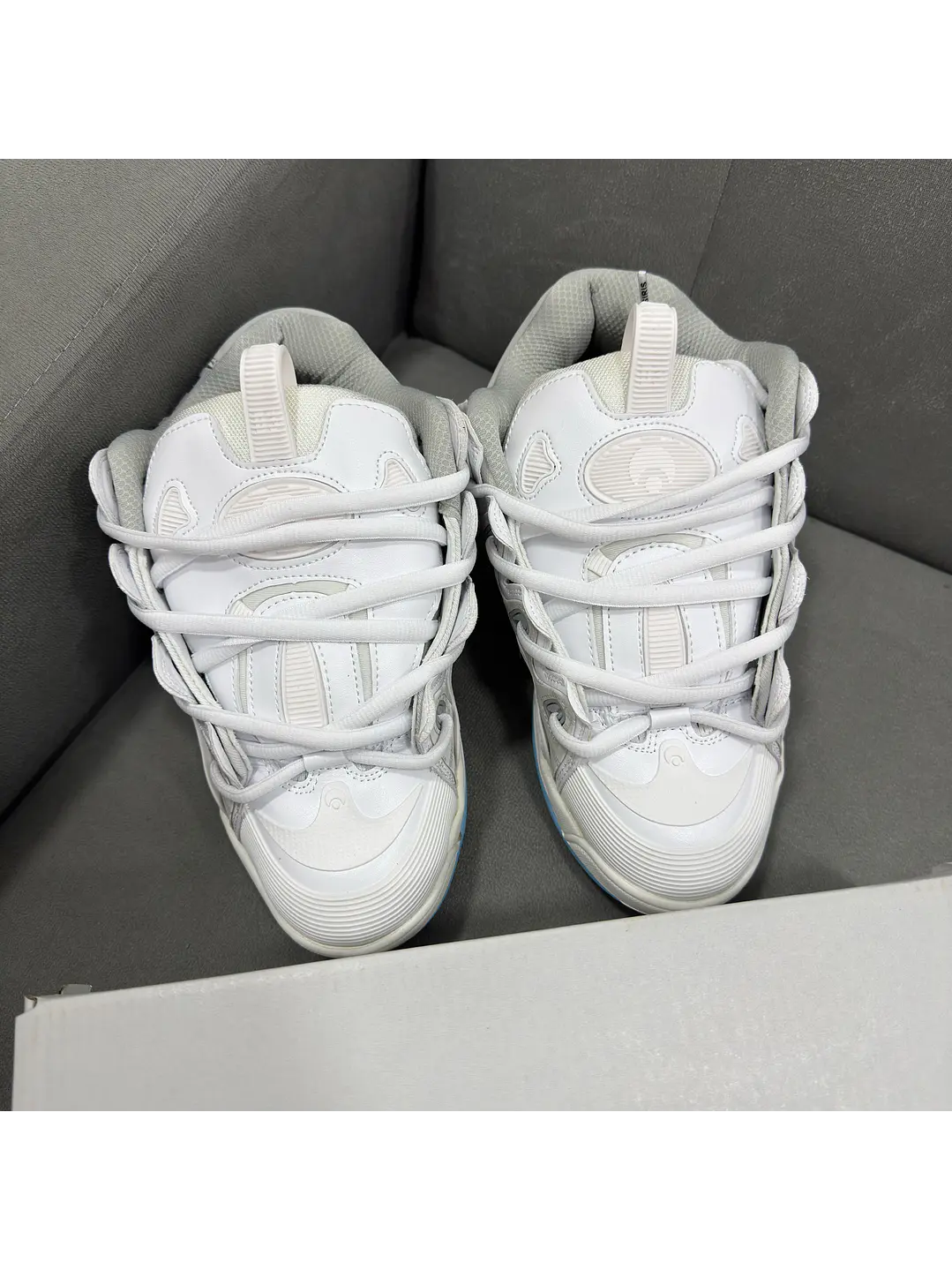 Osiris D3 2001 White Blue  2