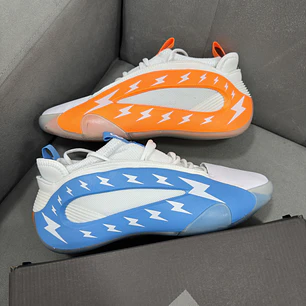 Adidas Harden Vol 8 Thunderstruck