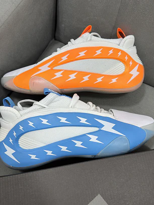 Adidas Harden Vol 8 Thunderstruck