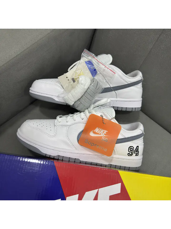 Nike Sb Dunk Supreme White  2