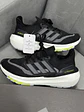 Adidas Ultraboost Light - Miniatura 3