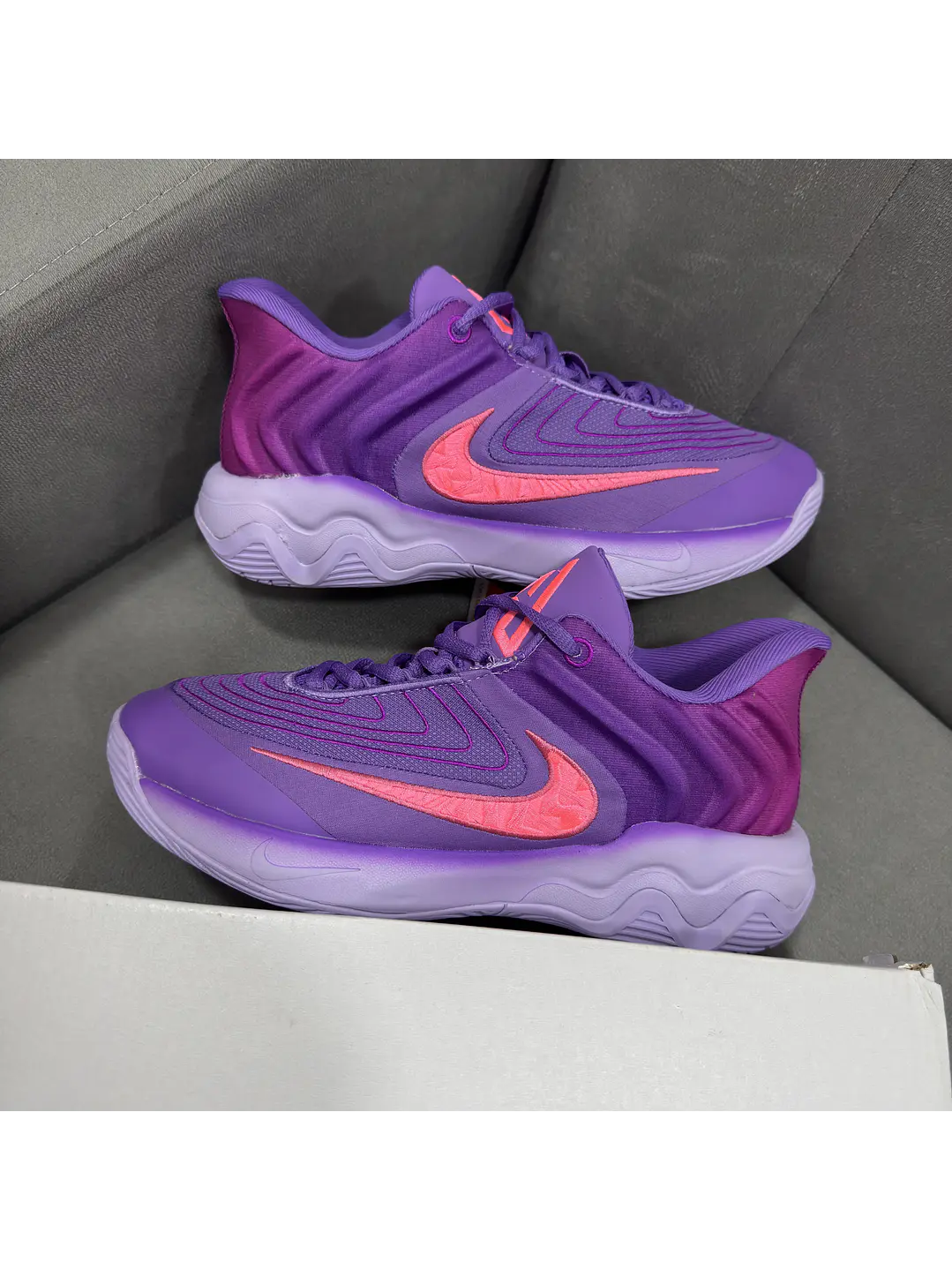 Nike Giannis Inmortality 4 Raspberry 1