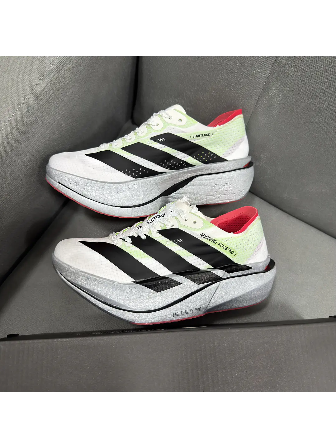 Adidas Adizero Adios Pro 5 Blanco Gris 1