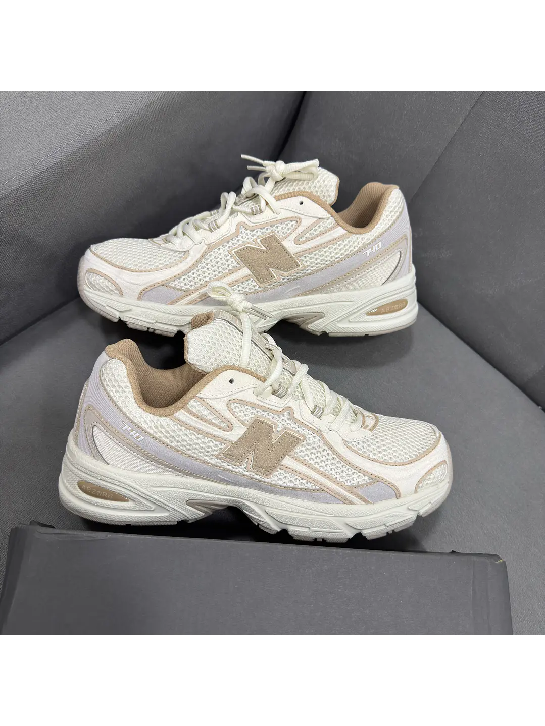 New Balance 740 Beige  2