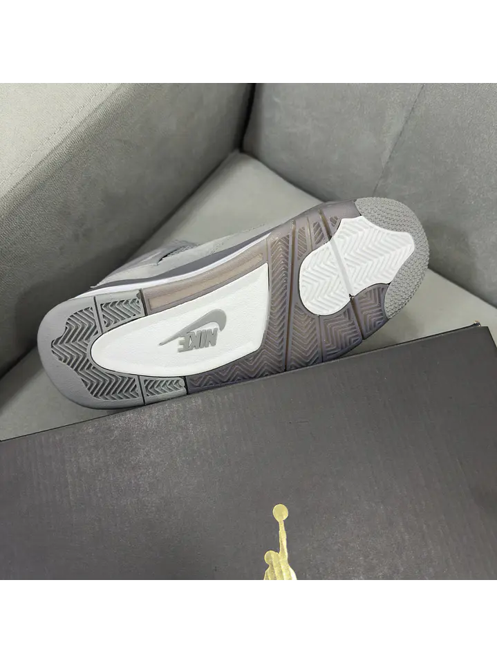 Jordan Retro 4 Bike Air Gris 3