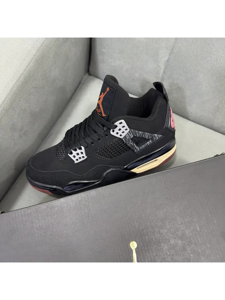 Jordan Retro 4 Air London 2