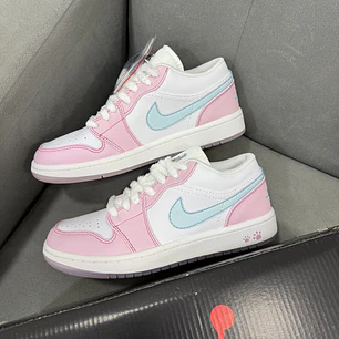 Jordan Retro 1 Low Paw Print