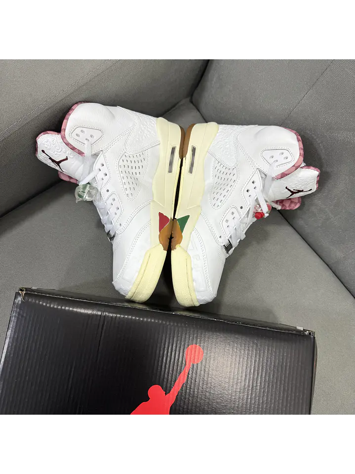 Jordan Air Retro 5 El Grito  4