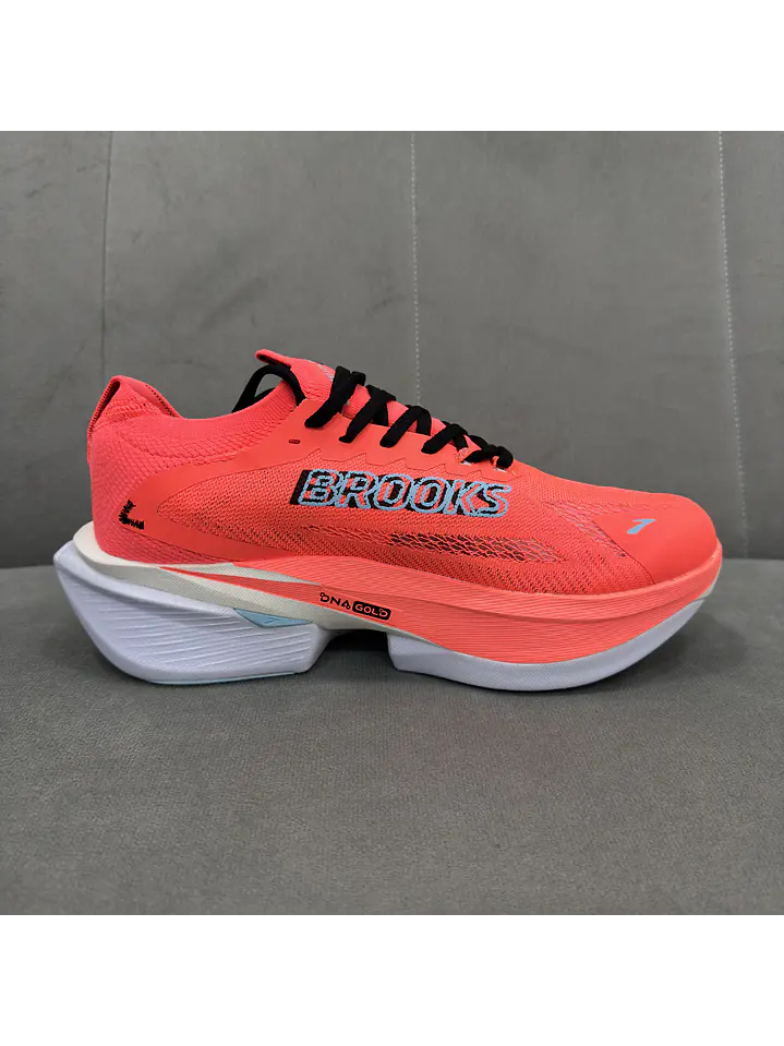 Brooks Hyperion Max 3  2