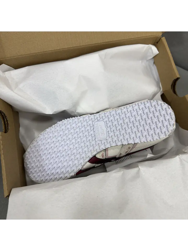 Onitsuka Tiger México 66 Panda Prank 4