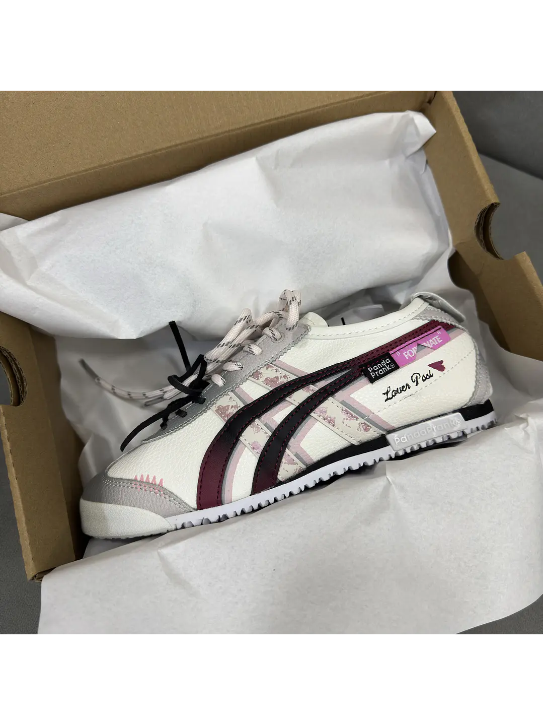 Onitsuka Tiger México 66 Panda Prank 1