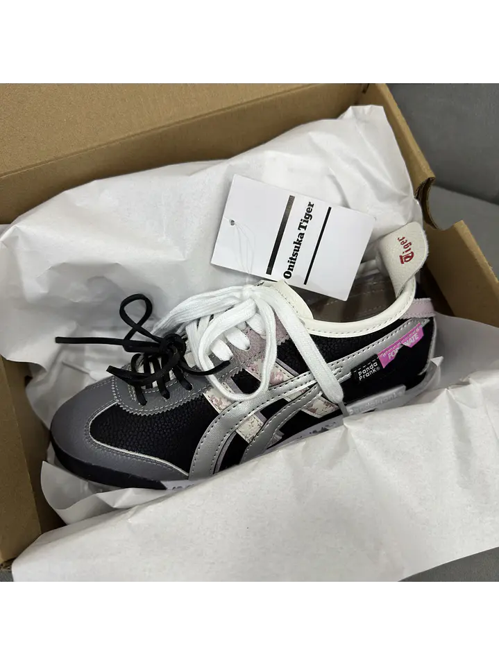 Onitsuka Tiger México 66 Panda Prank Black 2