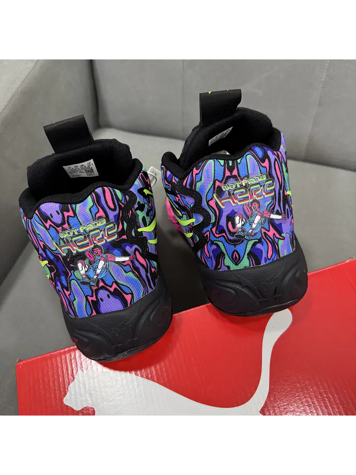 Puma Lamelo Ball 0.4 Love  5
