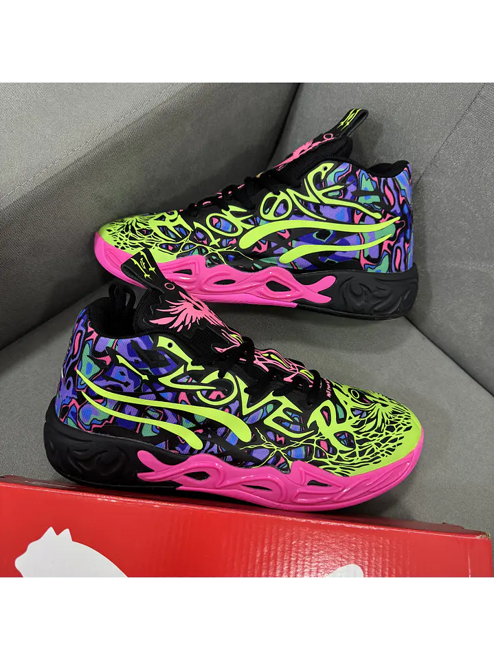 Puma Lamelo Ball 0.4 Love  1