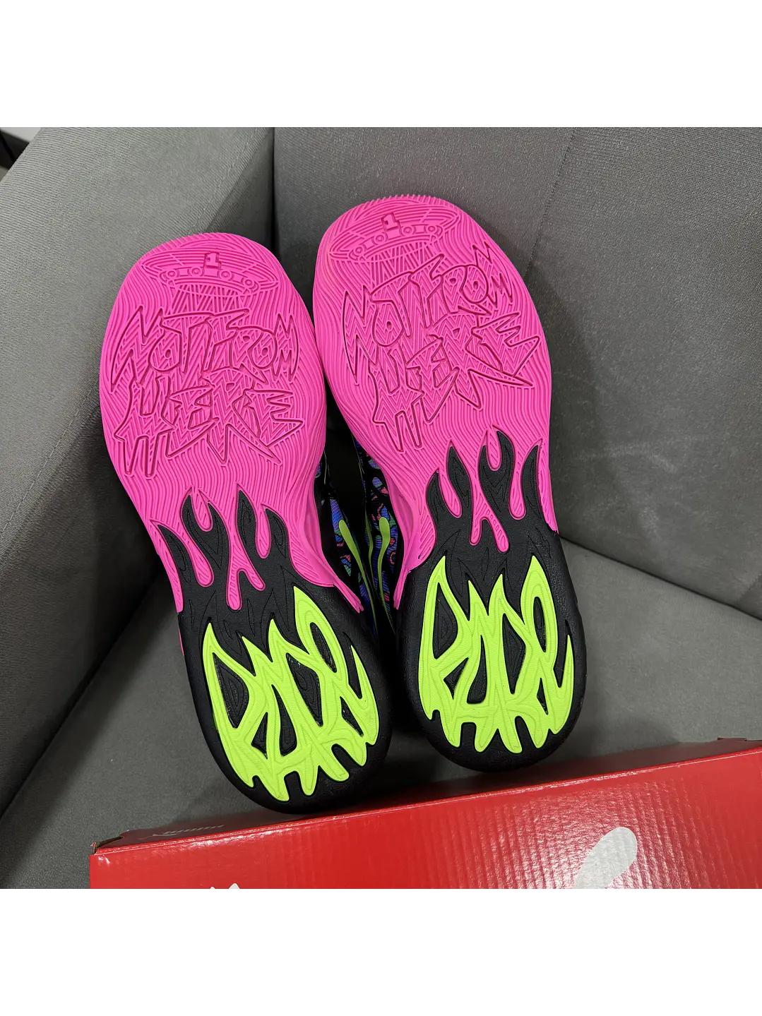 Puma Lamelo Ball 0.4 Love  3