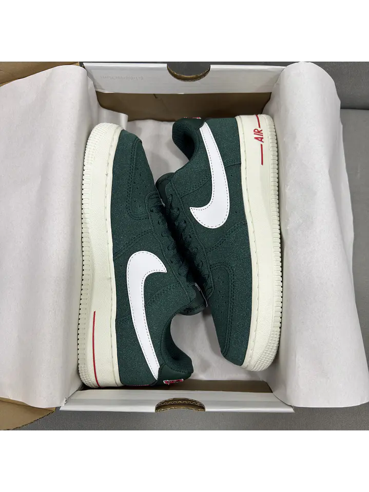 Nike Air Force One Athletic Club 1
