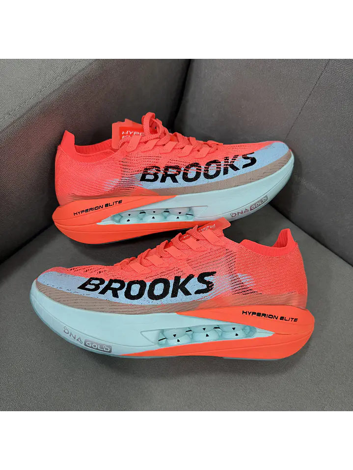Brooks Hyperion Elite Orange  1