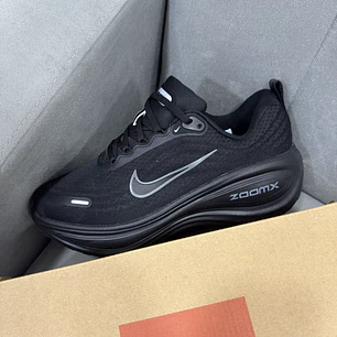 Nike Zoom Vomero Plus Black 