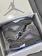 Jordan Retro 5 Wolf Grey  - Miniatura 2