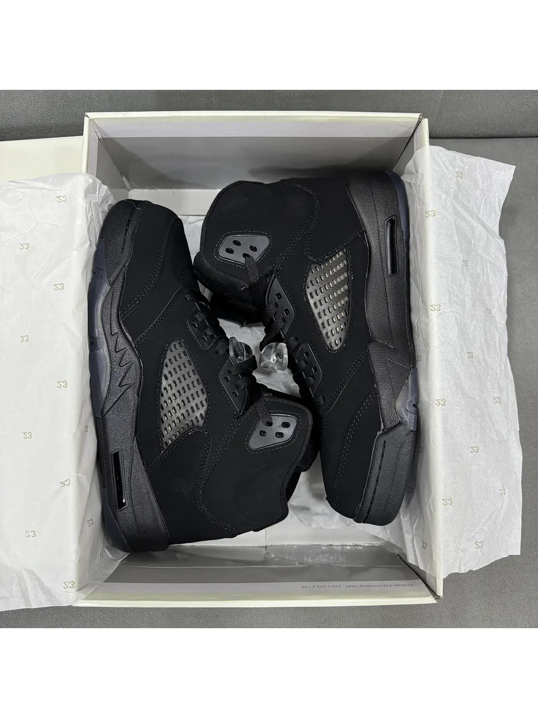 Jordan Retro 5 Black Cat  1