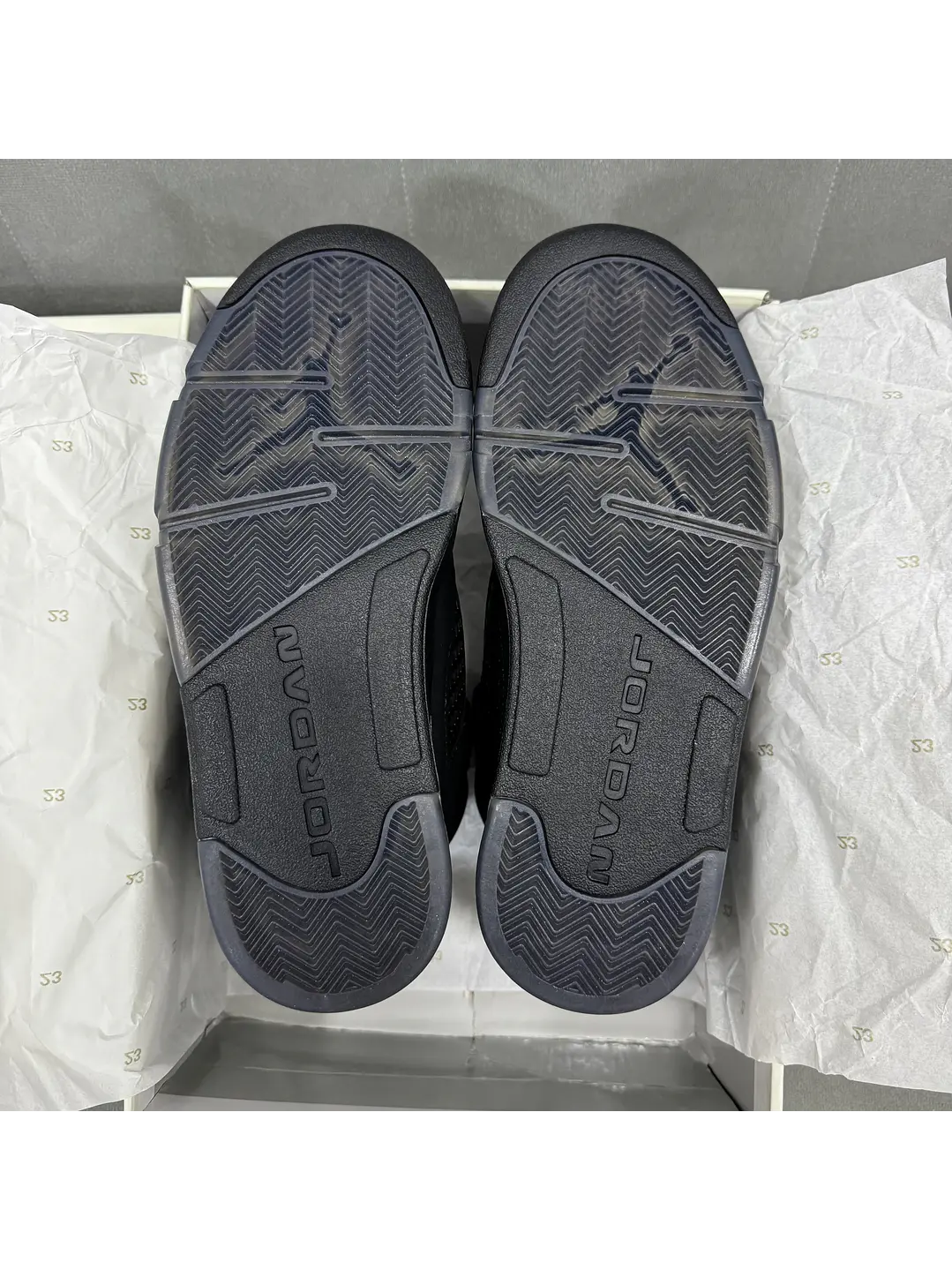 Jordan Retro 5 Black Cat  2