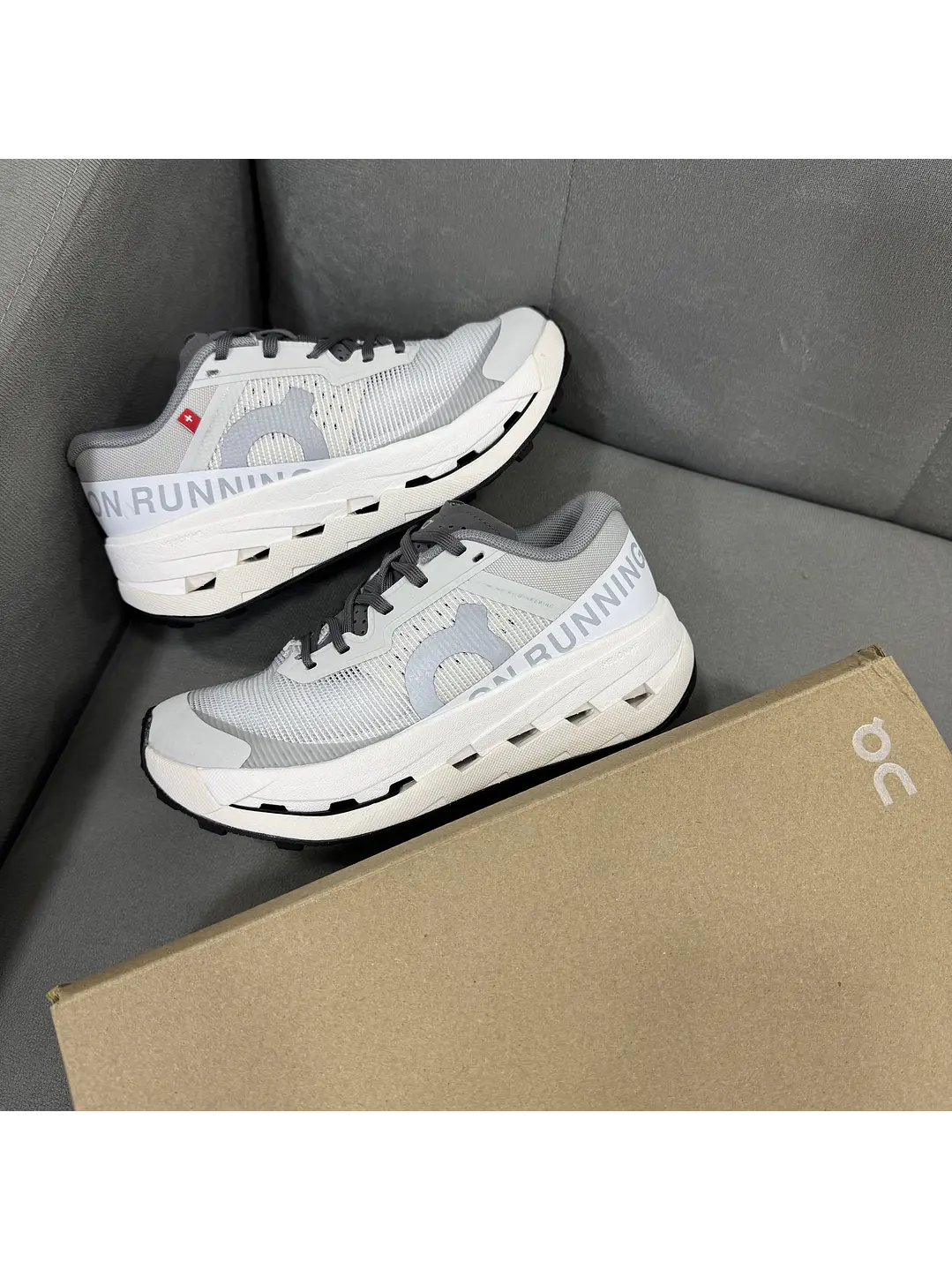 On Cloudultra 3 Gris  1