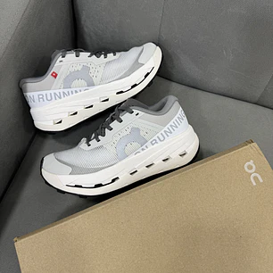 On Cloudultra 3 Gris 