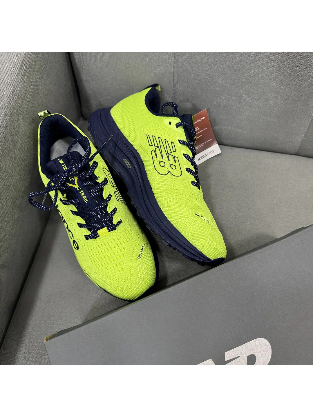 New Balance Supercomp V1 Trail  4