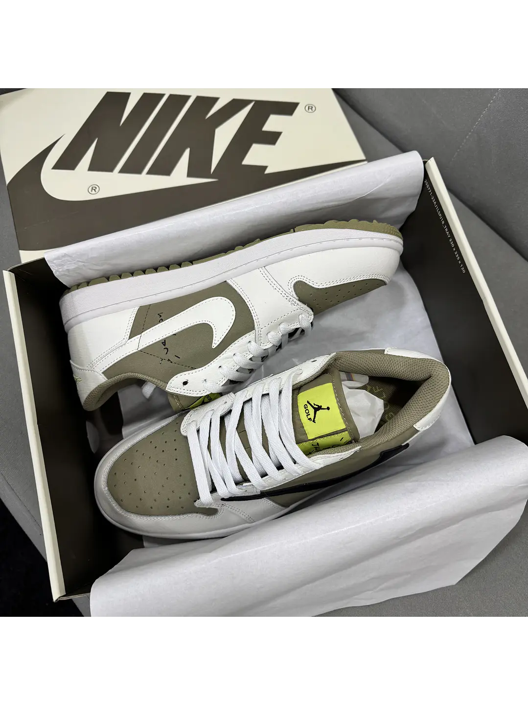 Jordan Retro 1 Low Travis Golf  3