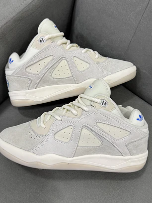 Adidas BADBO 1.0 Resilience 
