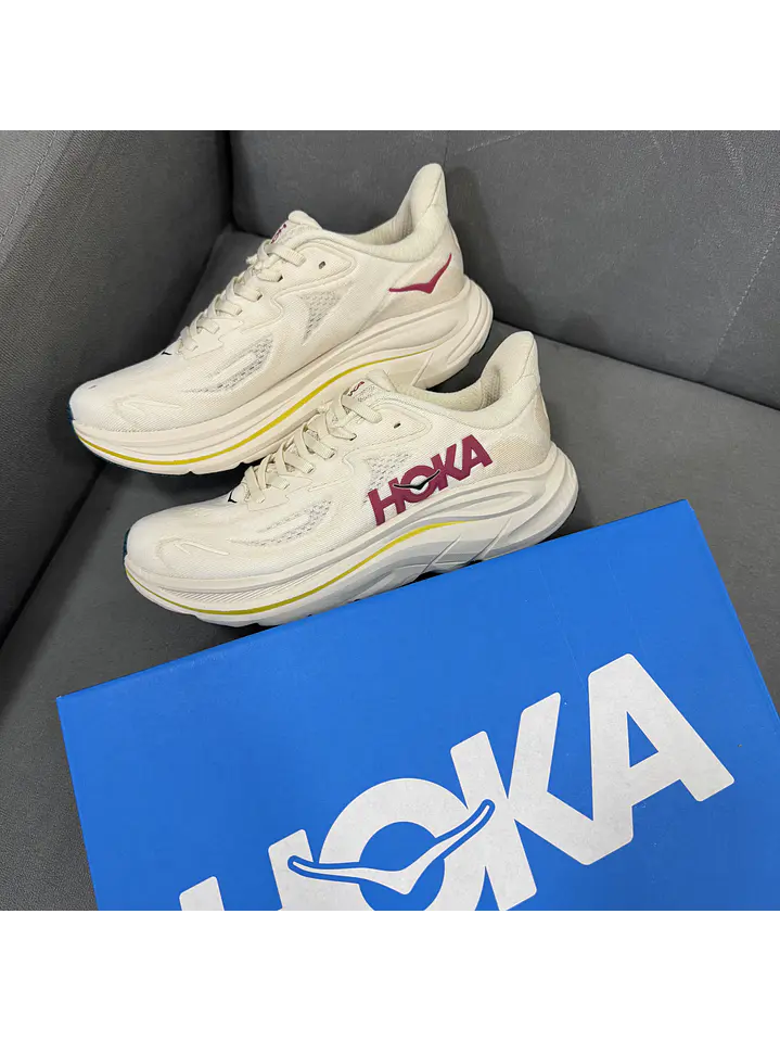 Hoka Clifton 10 Beige  2