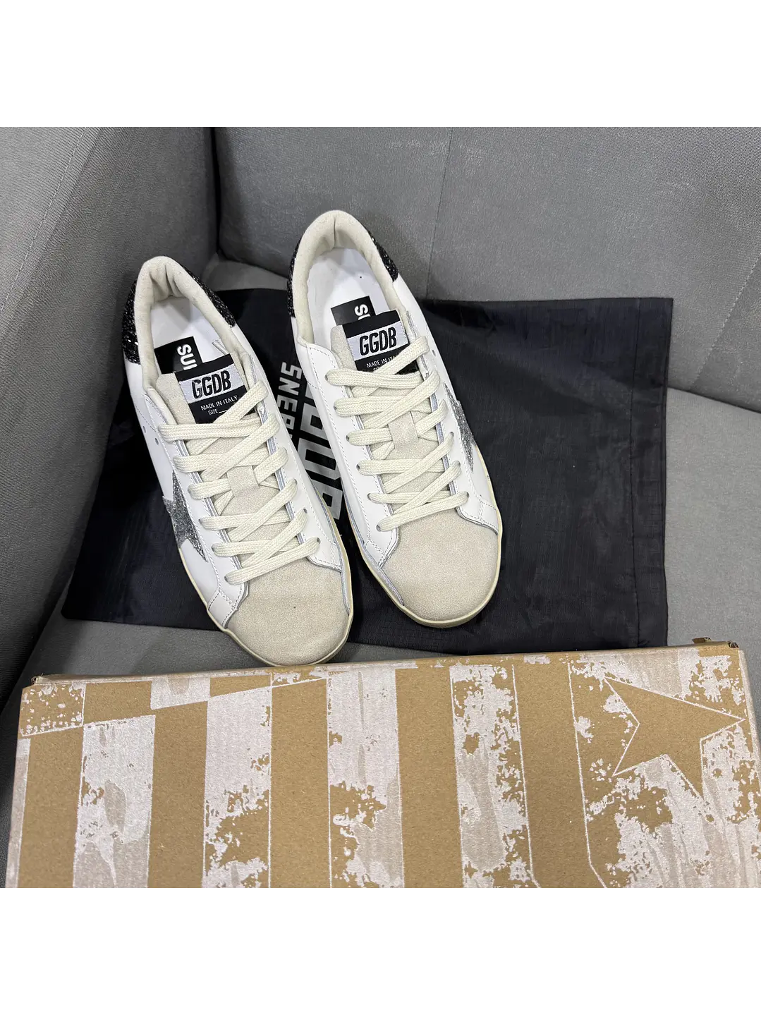 Golden Goose Super-Star Womens 3