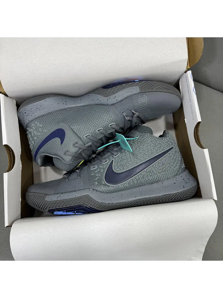 Nike Kyrie Irving 3 Cool Grey 1